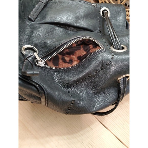 B. Makowsky Designer Black Large Soft Leather Shoulder Handbag Purse Drawstring - Picture 4 of 16